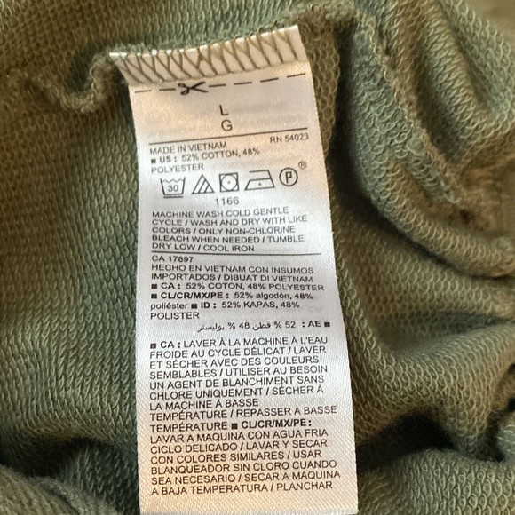 Old Navy Large Loose Fit Crop Top Cutout Back Army Green Gather Tie Waist - Picture 8 of 8